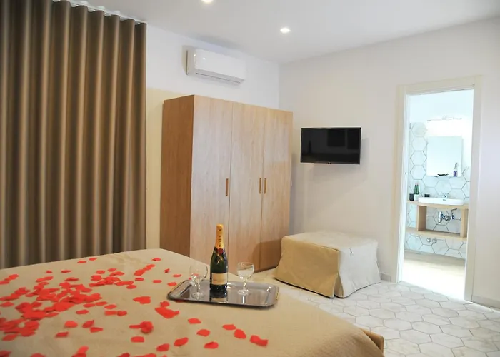 Domus Fontana Гостевой дом 3*